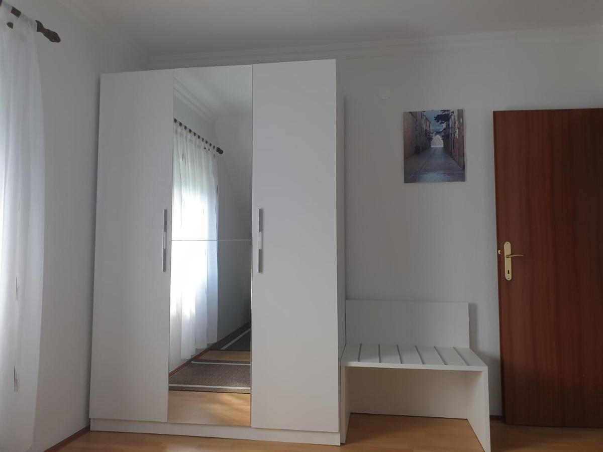 Apartment Asgard Drežnik Grad Esterno foto